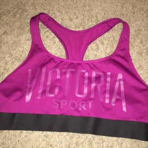 Logo Victoria’s secret sports bra